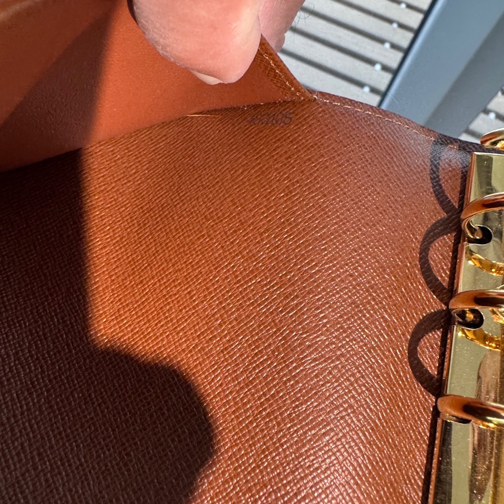 Louis Vuitton Monogram Agenda Cover MM Medium Size - Picture 16 of 16